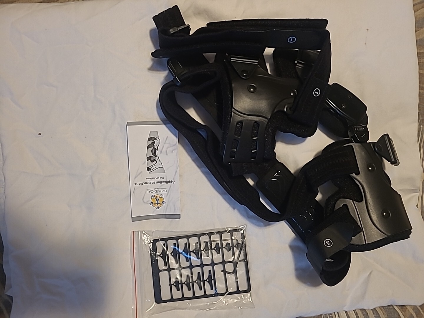 LEFT Knee Brace OA Reliever Stop Pain Osteoarthritis Adjustable Black KB138L New