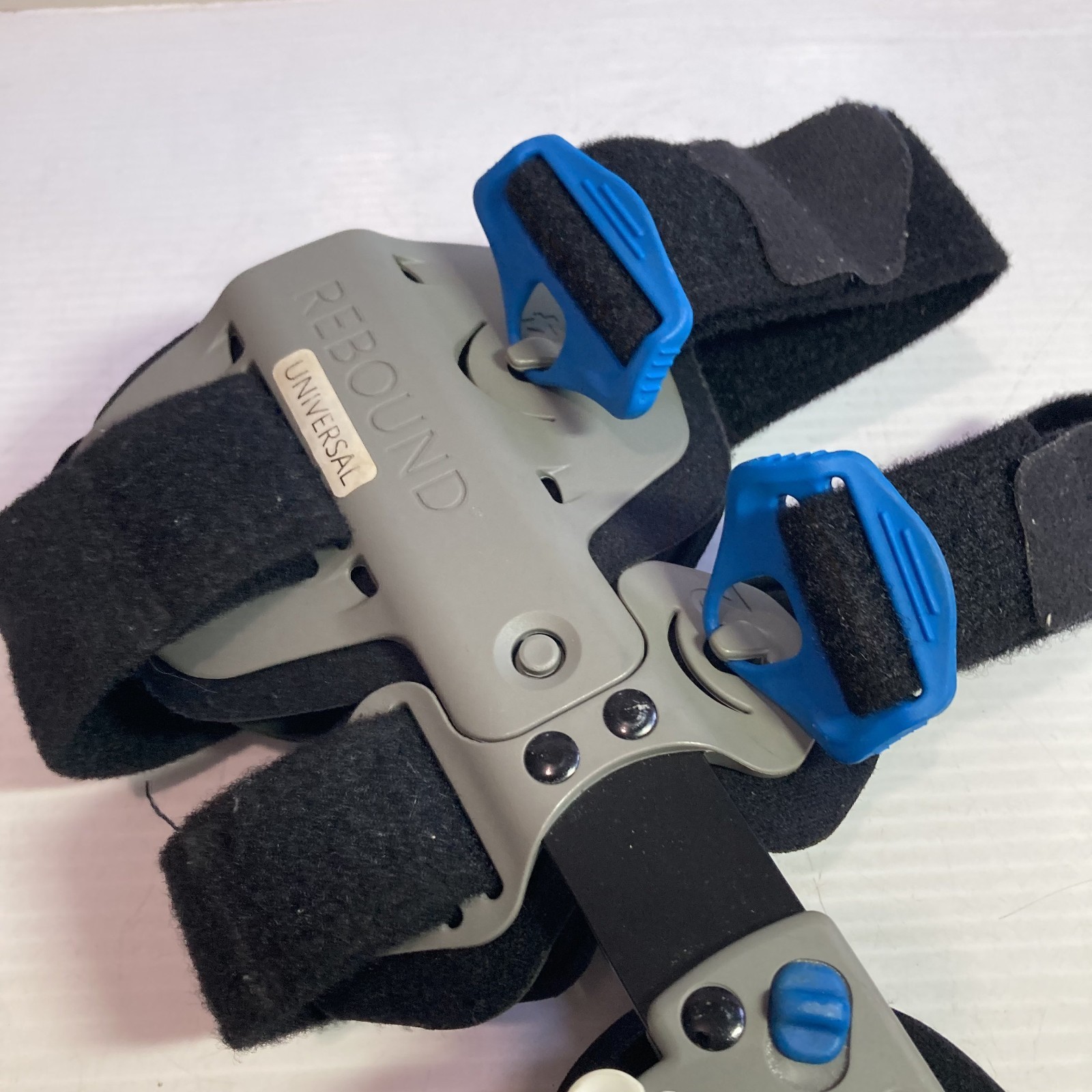 Ossur Rebound Knee Brace Adjustable ROM Hinged Leg Support One Size Adult