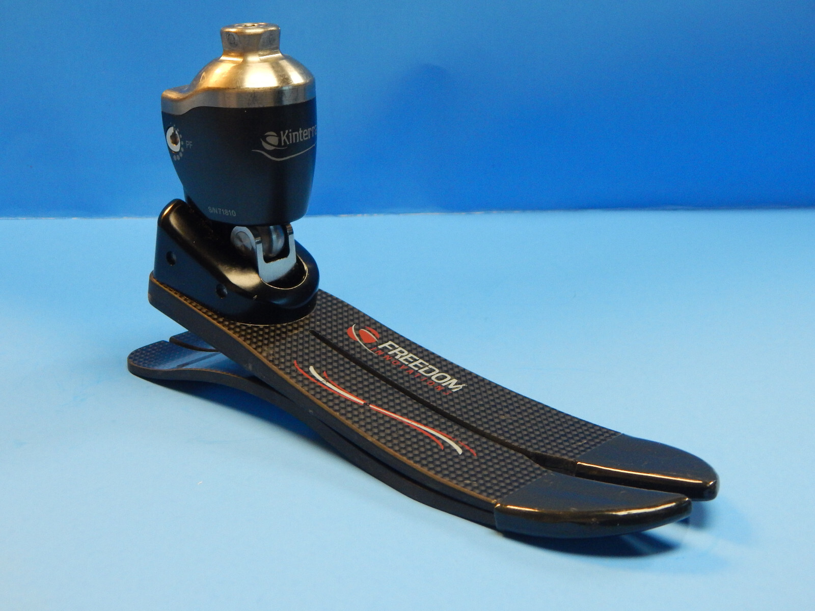 Freedom Kinterra Hydraulic Ankle Prosthetic Foot. Size 28 Category 3