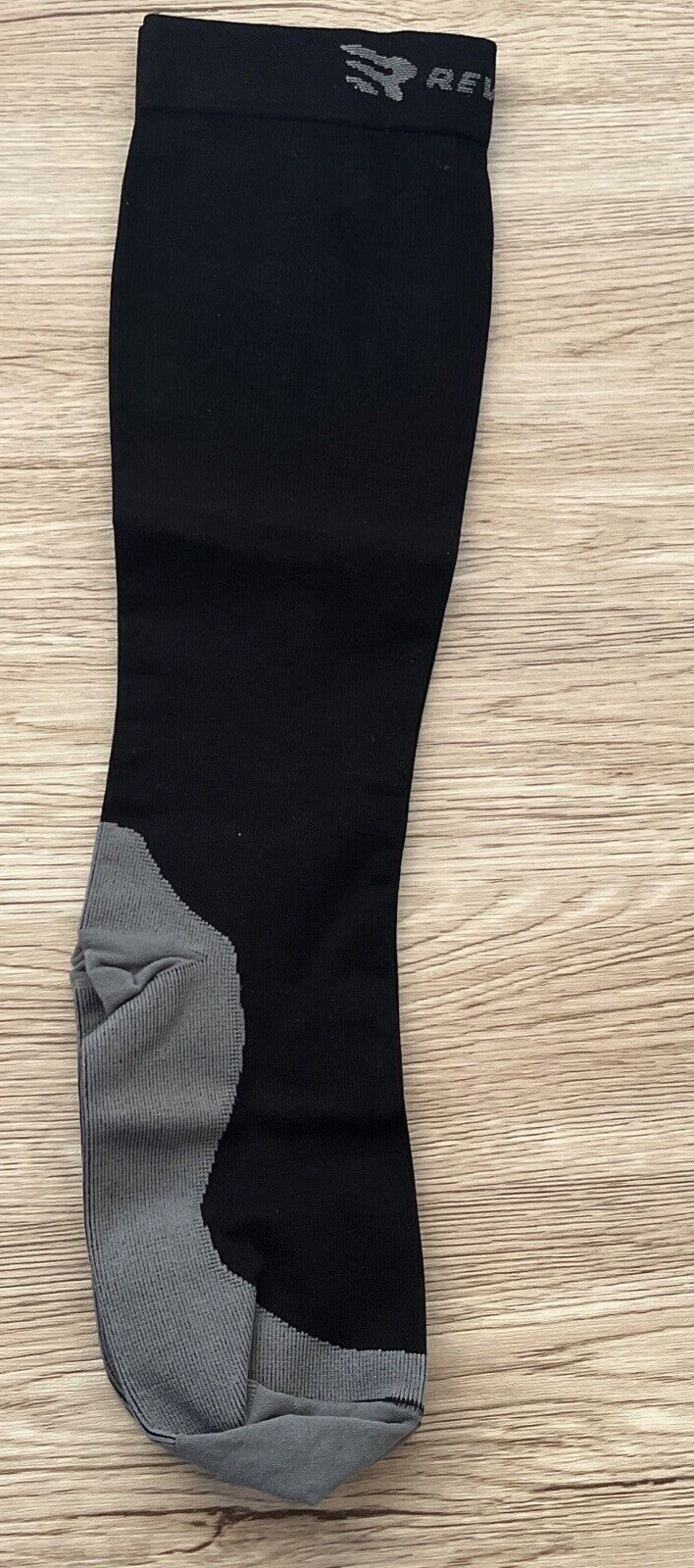 Revivewear Knee High Compression Socks for Men & Women Black (with Gray) Sz XL