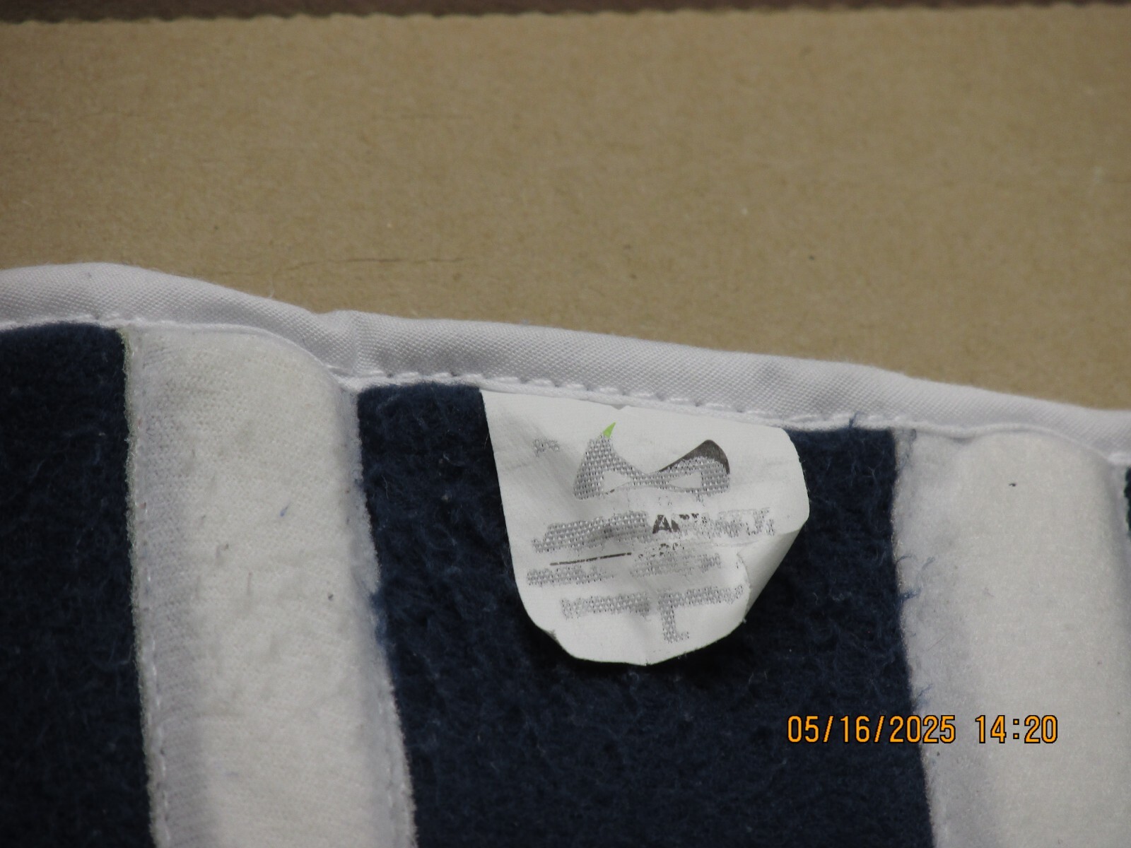 The listing is:(1) Braceability Adult Elbow Stabilizer Item # 10E04 LargeB