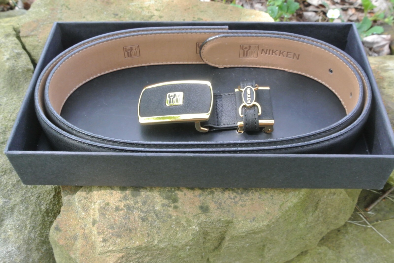 NIKKEN BELT 1486 WITH BELT BUCKLE NEW IN BOX NIB 38
