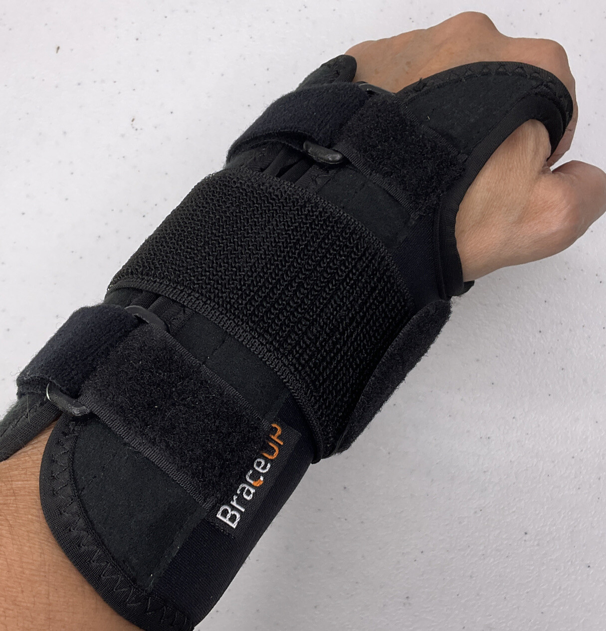 Carpal Tunnel Wrist Brace Unisex Wrist Splint for Left Hand L/Xl
