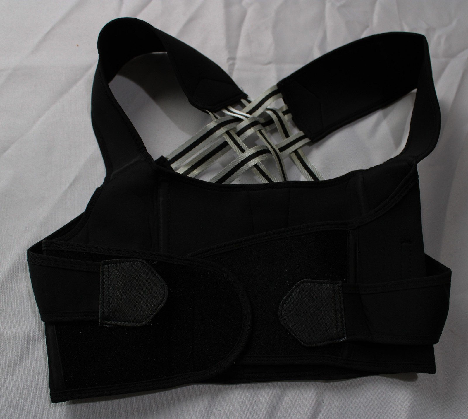 We Relieve Unisex Adult’s Revitalize Posture Corrector EJ3 Black Small NWT