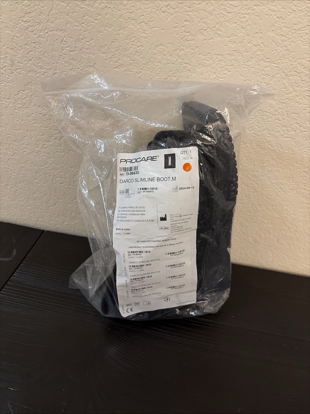 DARCO SLIMLINE CAST BOOT Shoe Black Square Toe SIZE M Post-Op [Medical Boot]