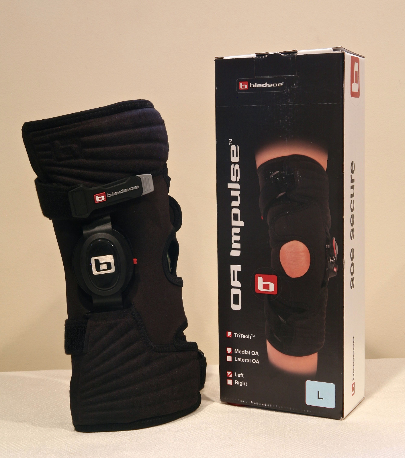 BLEDSOE MEDIAL OA KNEE BRACES – ORTHOPEDIC BRACES – SIZE L — REDUCED PRICE!