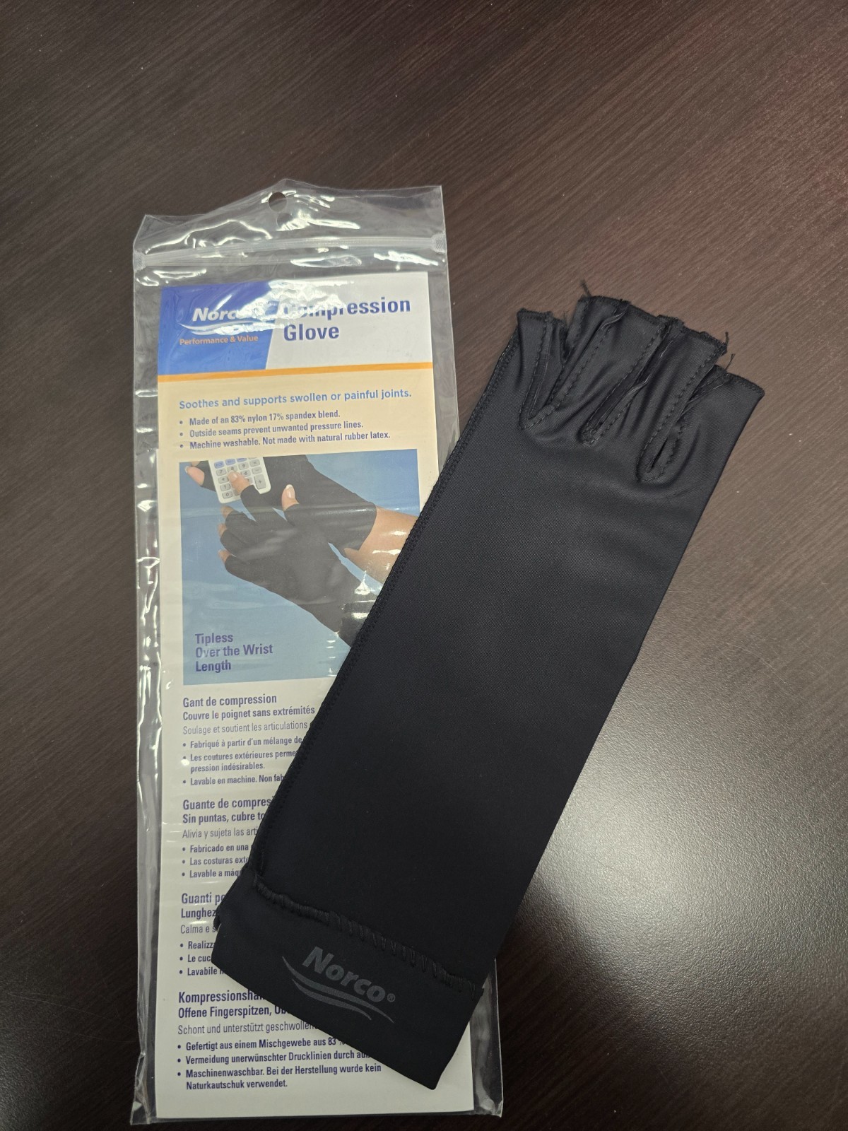 Norco Compression Glove – NEW Black LEFT Medium Tipless Finger, Over the Wrist