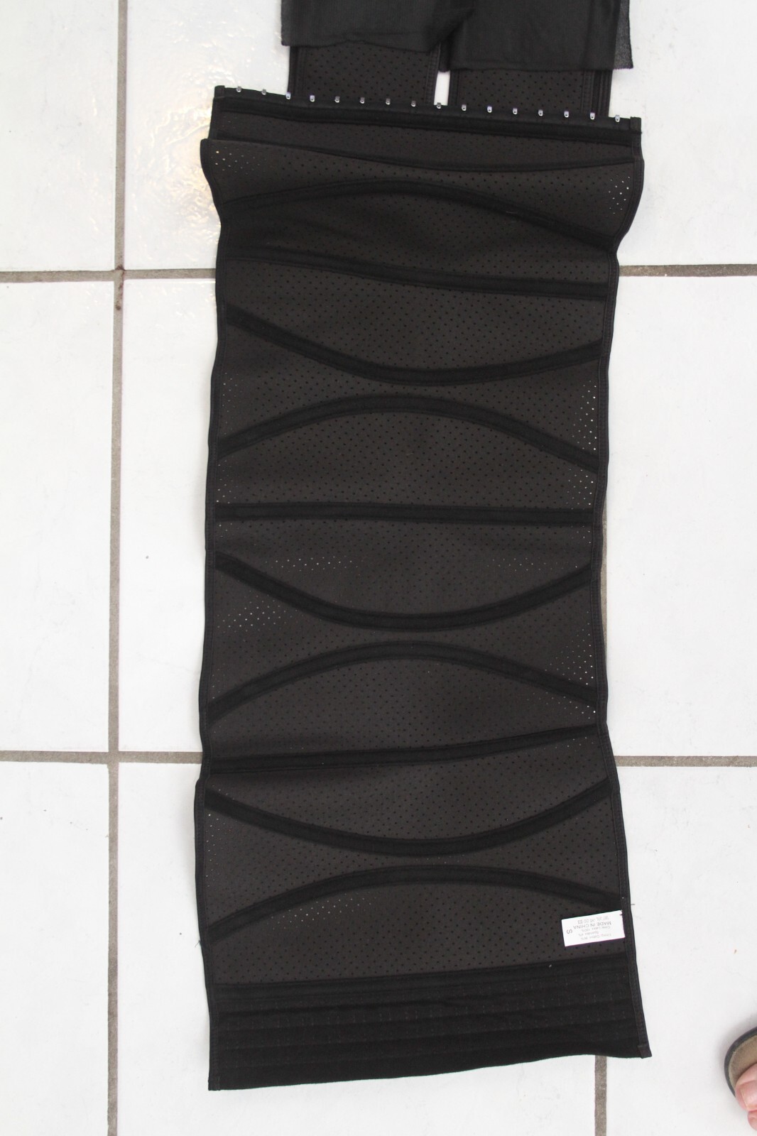 Back Support Belt Lower Lumbar Brace 2 Pull 4 Hook Waist Strap Women Size Small
