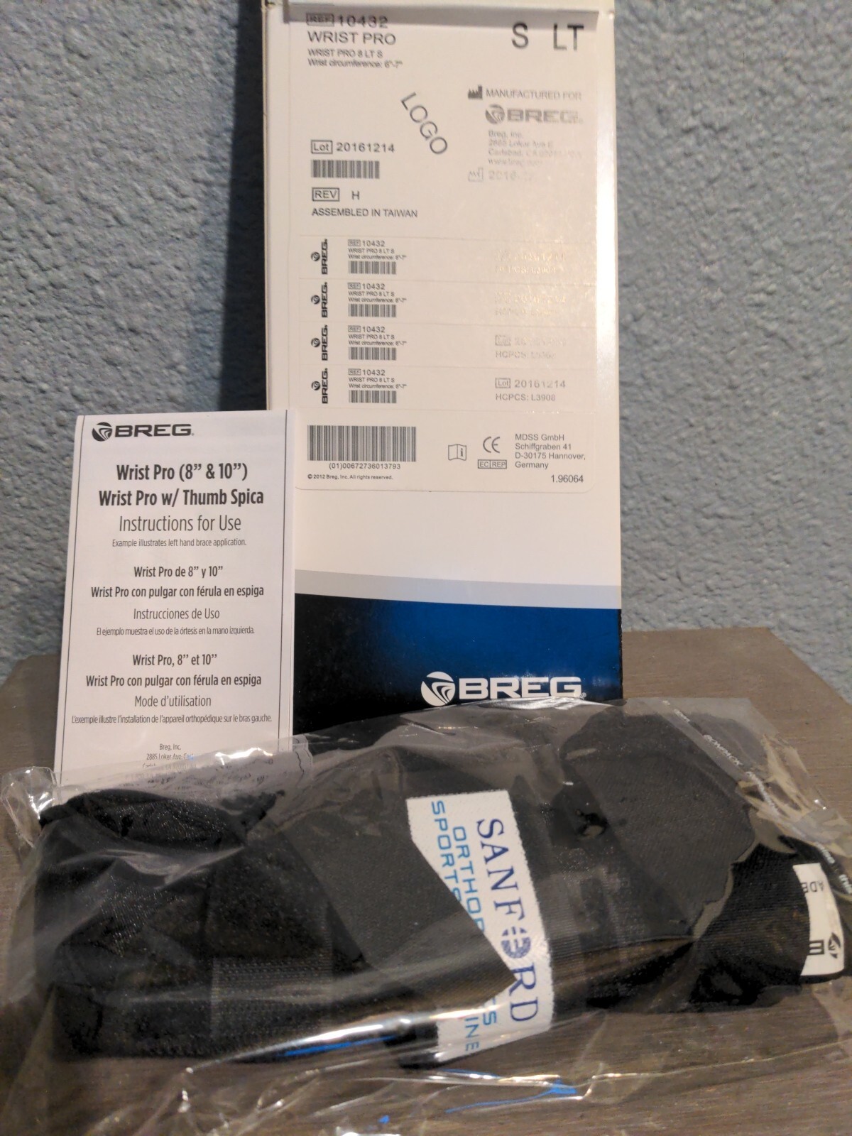 Breg Wrist Pro With Thumb Spica Wrist Brace