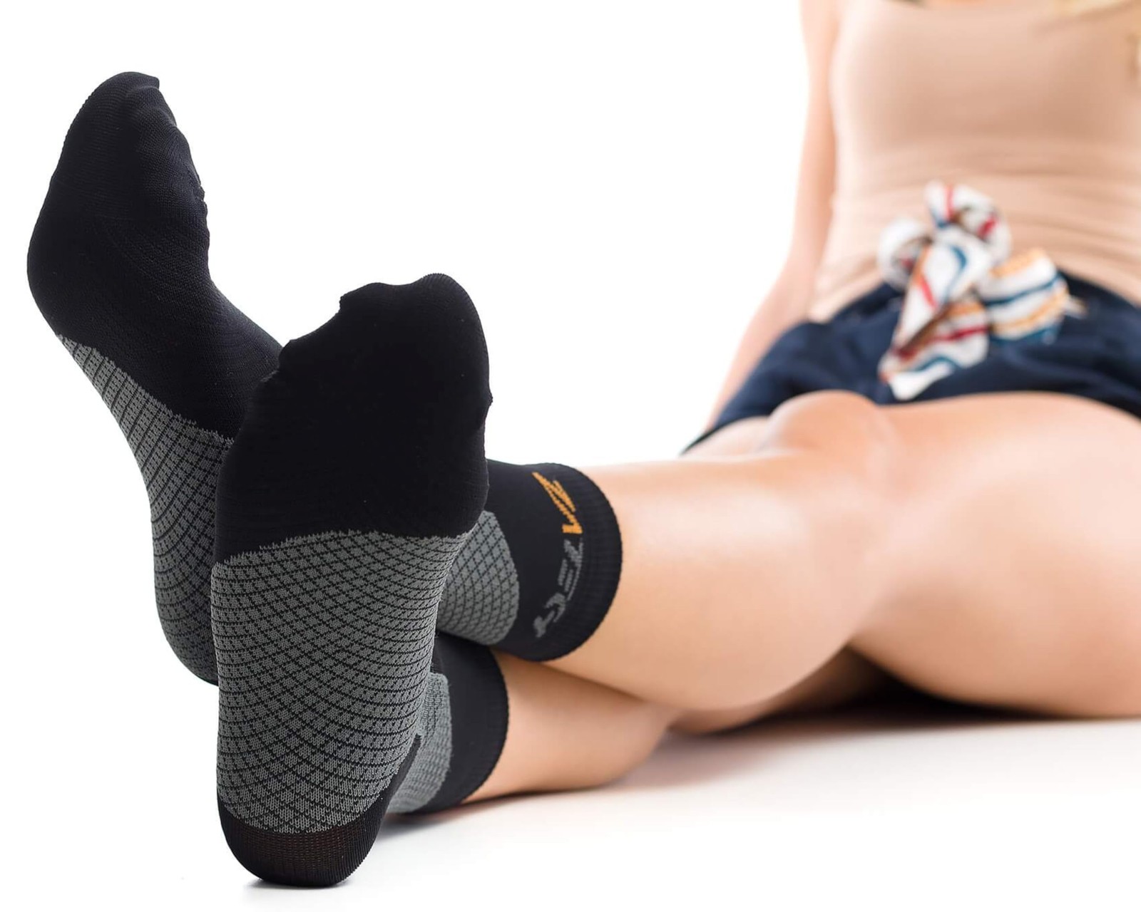 Plantar Fasciitis Ankle Compression Socks Foot Arch Support for Women Men