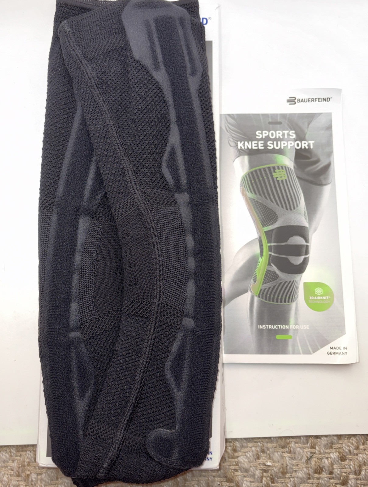 Bauerfeind Sports Knee Support Medium Black Brace Size M