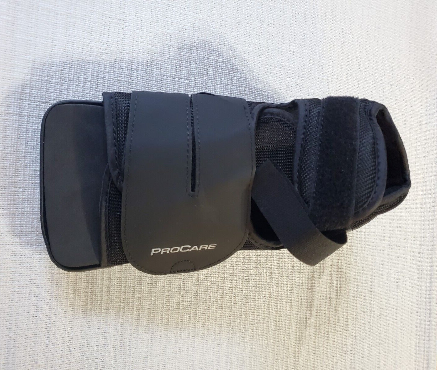 ProCare Squared Toe Post-Op Shoe Size: Small ( Wear on the left or right ) NEW!!