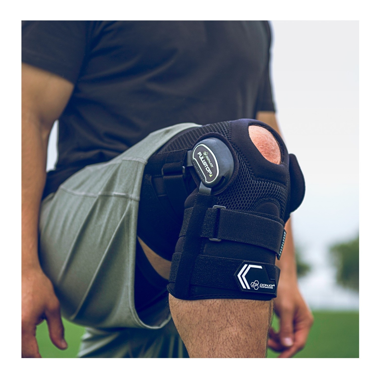 DonJoy Performance Bionic Fullstop Knee Brace Black Small