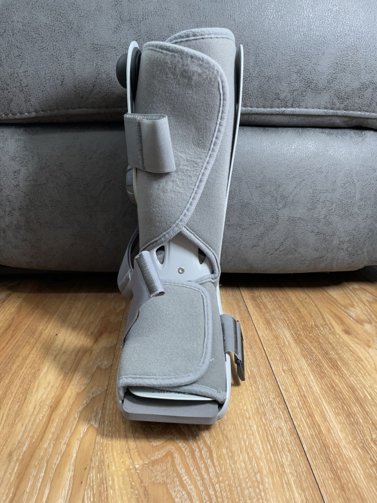 NEW Aircast Walking Boot Brace Short Soft Strike 2 Built in Pumps Gray Size XS