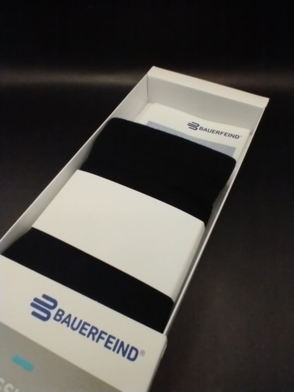 Bauerfeind Merino Wool Mix Compression Socks Size M Short – Black – New Open Box
