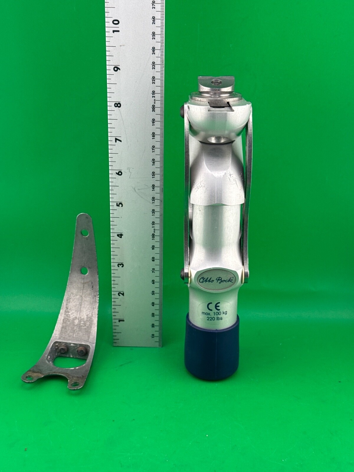 ottobock otto Bock 3r106 3R106=KD prosthetic knee w/ lamination anchor