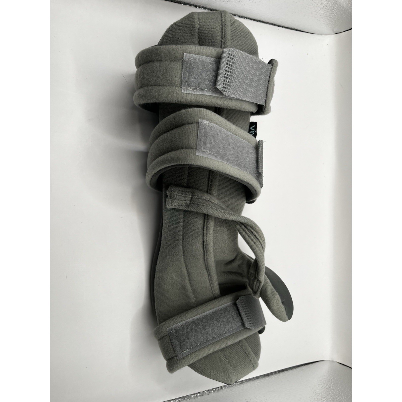 Vive Resting Hand Splint (Left) Immobilizer With Wrist Finger Brace New Medium