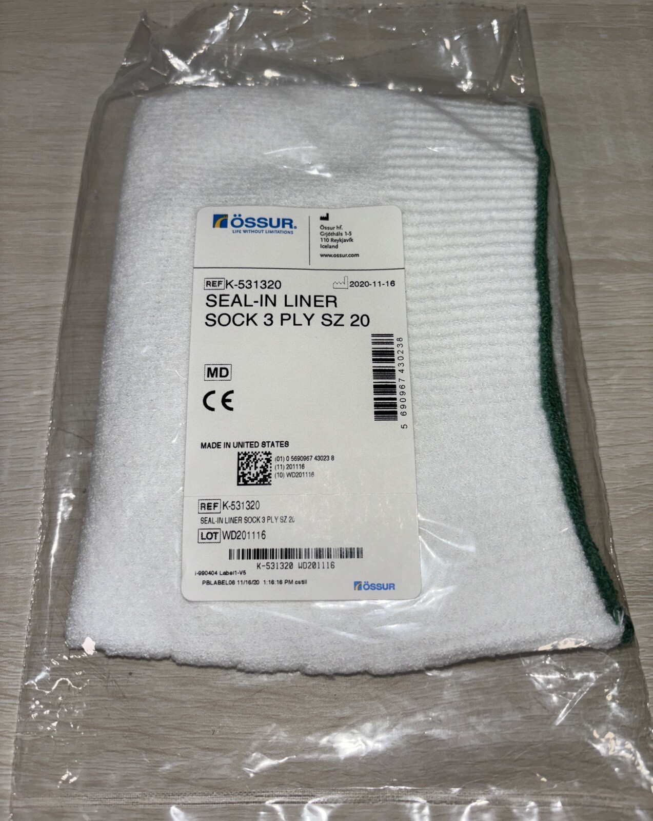 One Ossur Seal-in Liner Sock 3 PLY, K-531320 Size 20 White