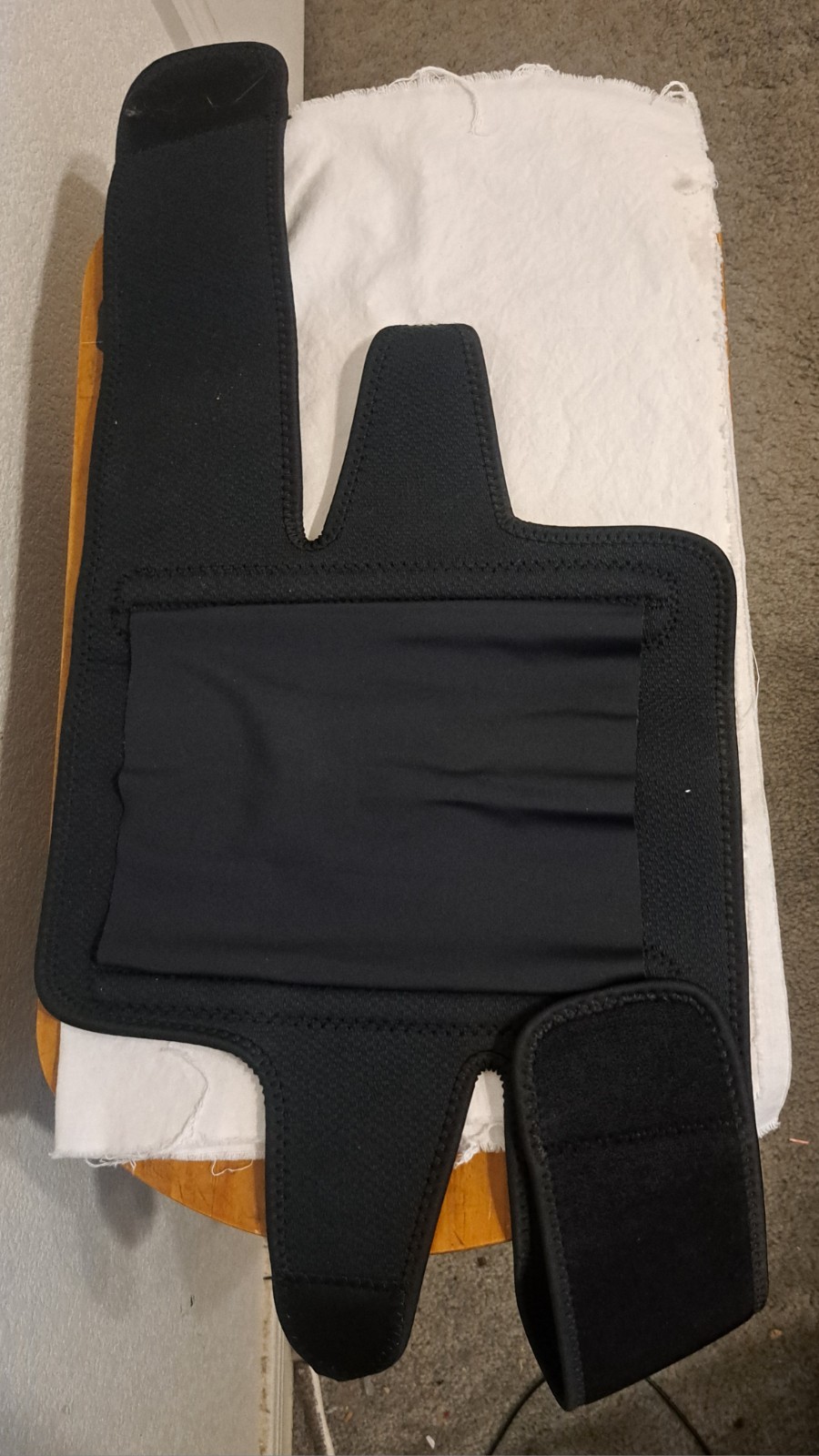 Knee Brace Compression Sleeve Hinged Joint Support Open Patella Stabilizer Wrap