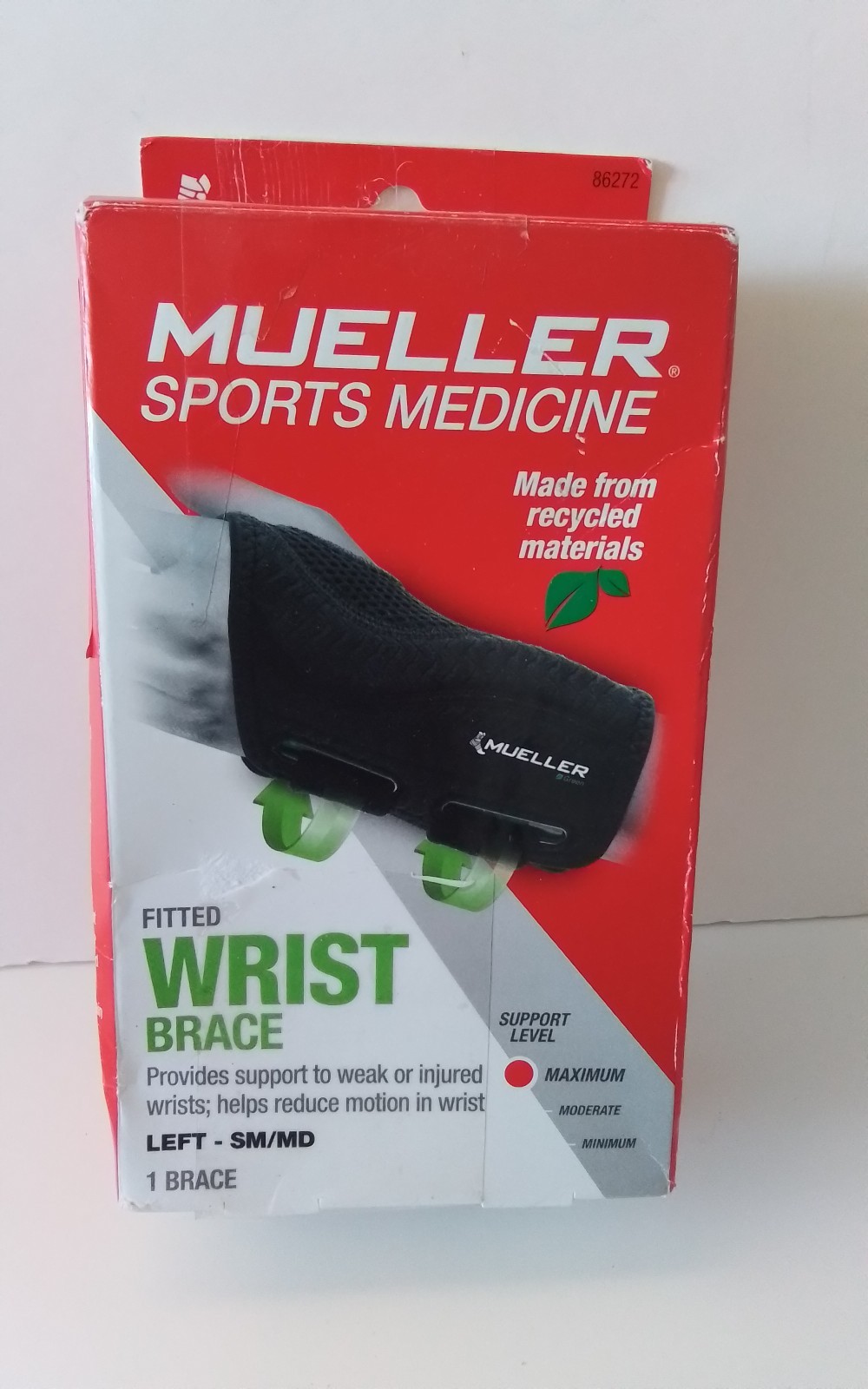 Mueller Green Wrist Braces: SM/MD Wrist Brace / Left (Black)