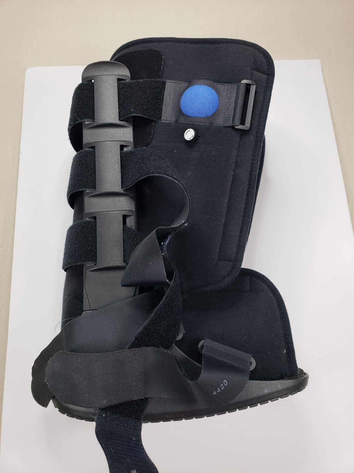 Advanced Ortho Pneumatic High Walking Boot Splint Walker Medium Adjustable Air