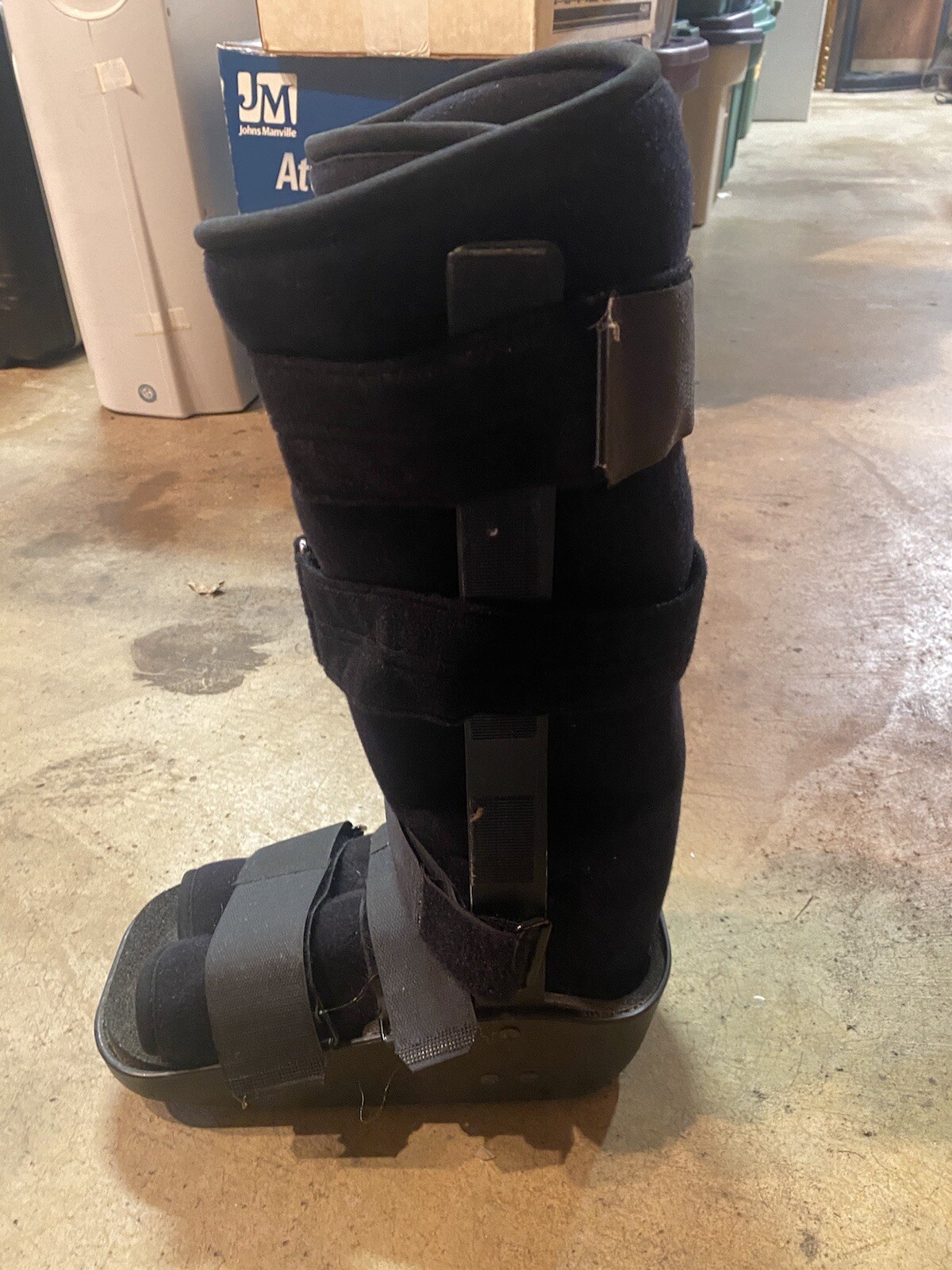 DJO MaxTrax Air Walker