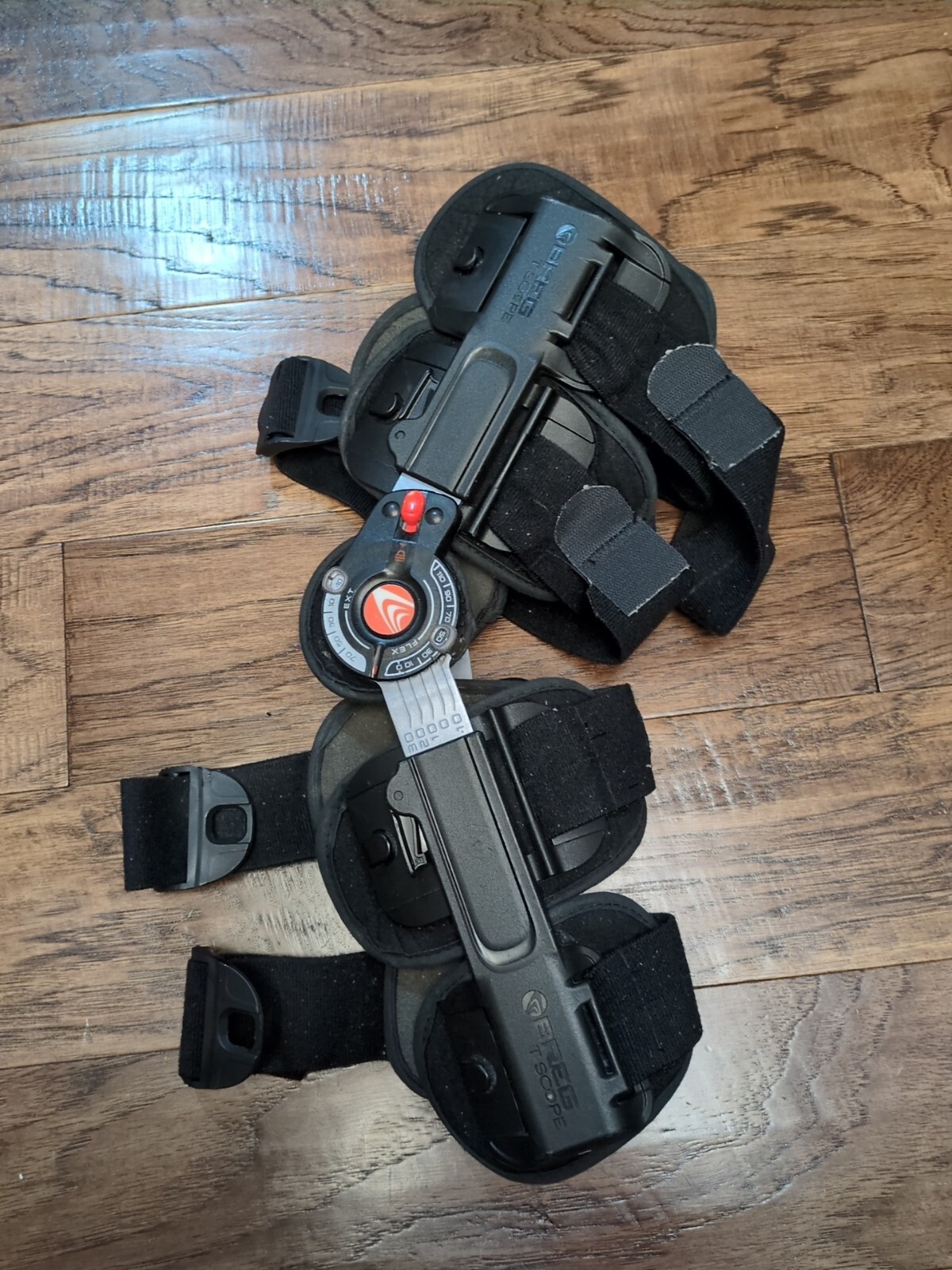 Breg T Scope Premier Post-Op Padded Adjustable Knee Brace Left/Right
