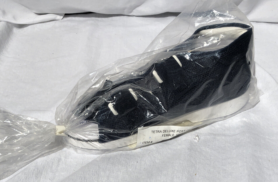 Tetra Deluxe Post-Op Shoe Female, Medium