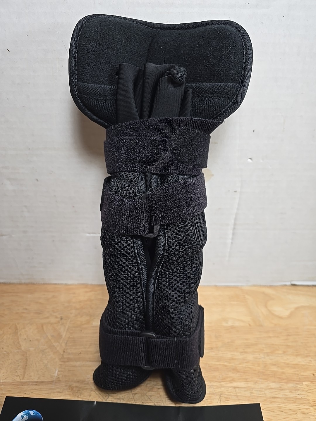 Universal ISO WR301 preferred wrist splint neutral position stabilizer brace
