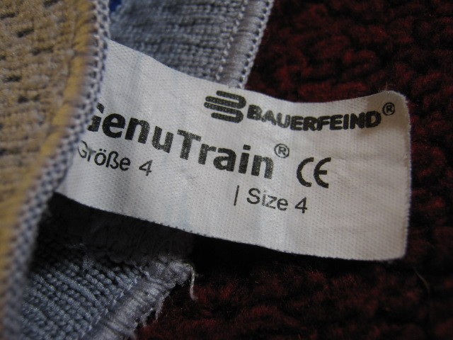 Bauerfeind GenuTrain Hinged Knee Braces Size 4-Pair Made in Germany
