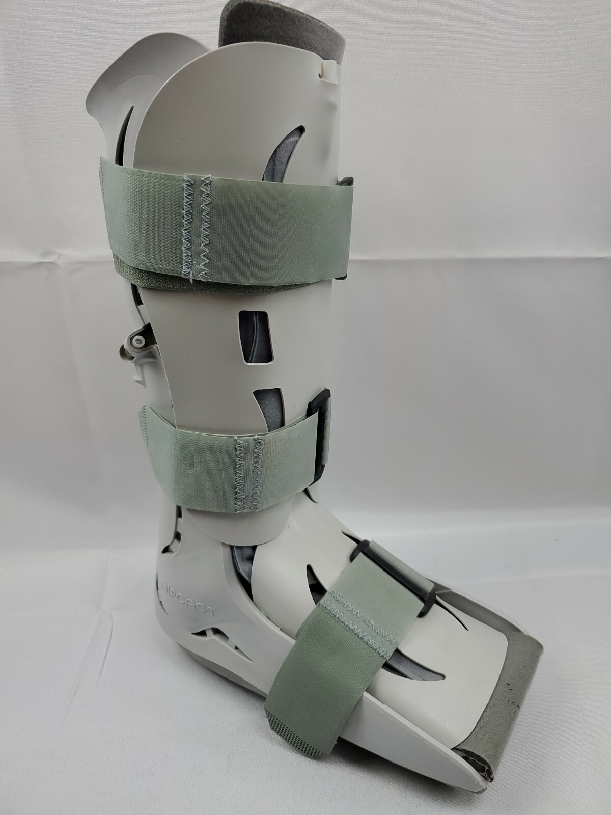 Aircast AirSelect XP Walker O1P-M Walking Boot Medium