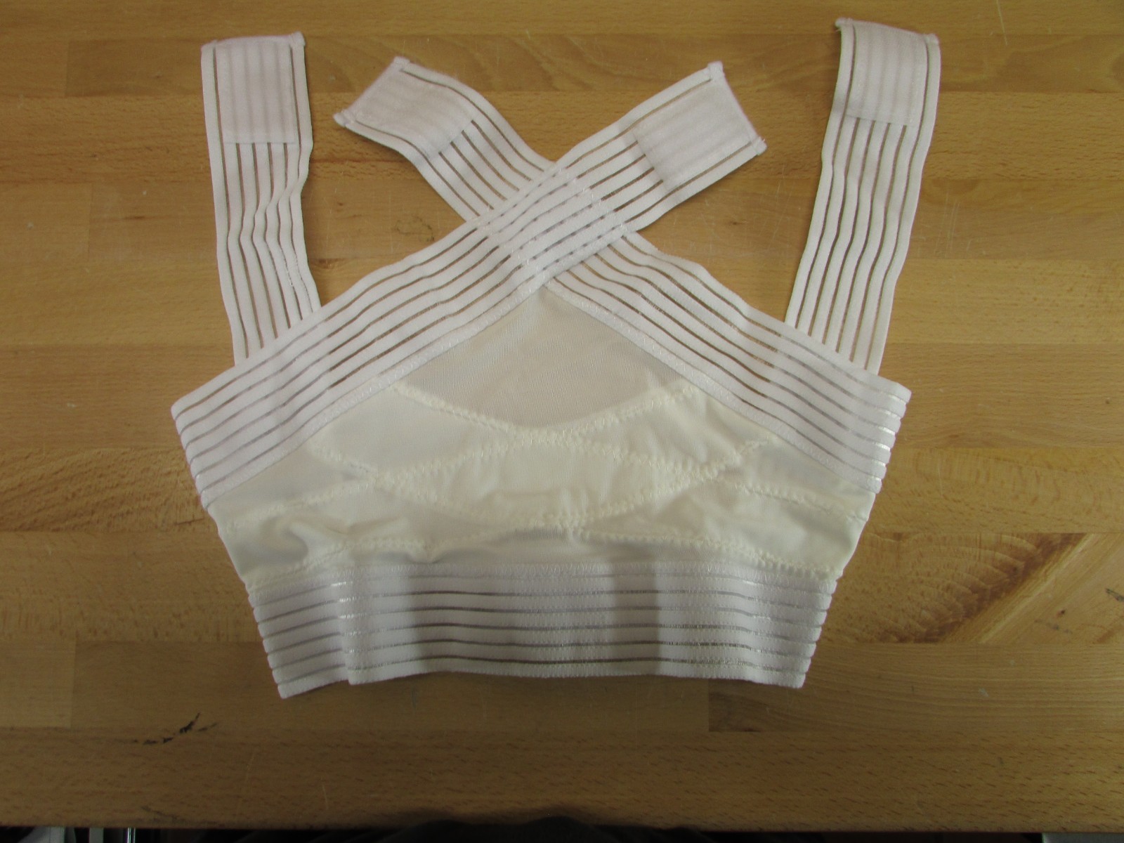 DMI Posture Corrector for Men & Women Size M/L NEW Open Box Adjustable Brace