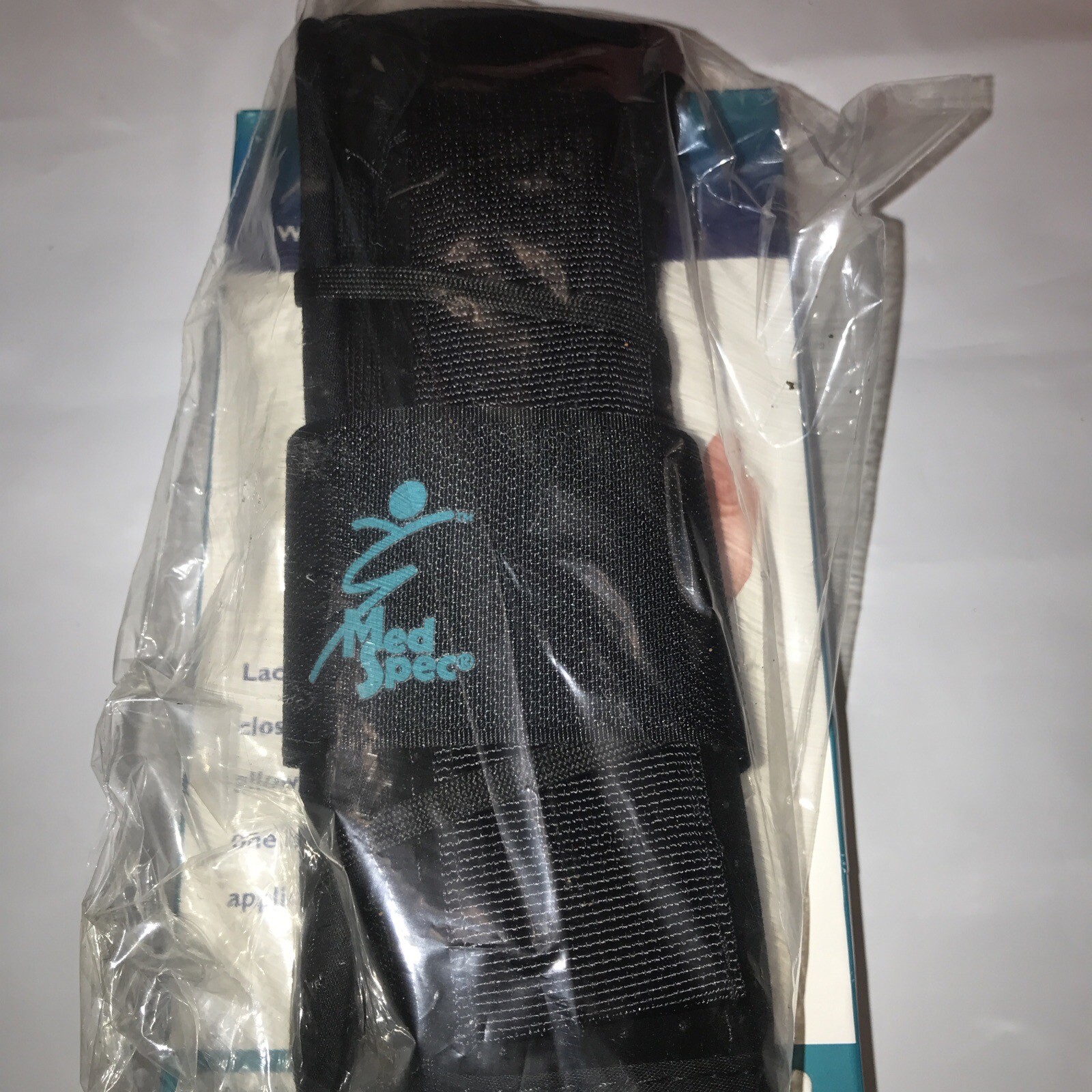 Med Spec 8″ Wrist Lacer Brace -Treating Sprains and Tendonitis – SIZE Med. Left