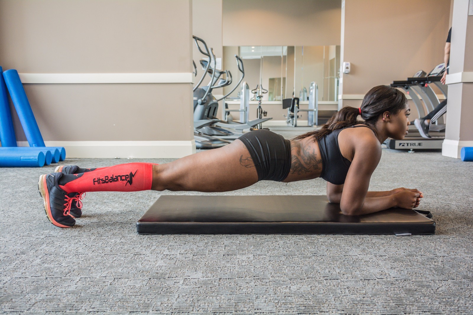 Women Pro Active Compression Socks Performance Running Sports by FitsBalance