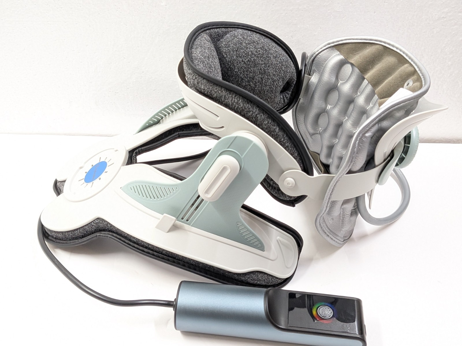 Hybodies Cervical Neck Traction Device: Neck Stretcher for Cervical Pain Relief
