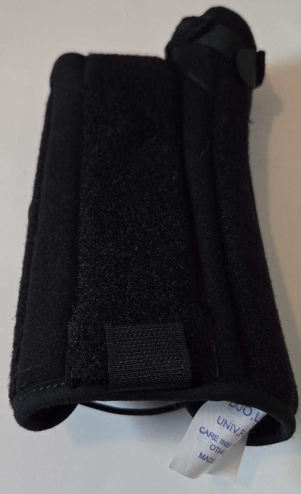 DJO GLOBAL PROCARE  QUICK FIT W.T.O UNIVERSAL RIGHT WRIST/THUMB NEW