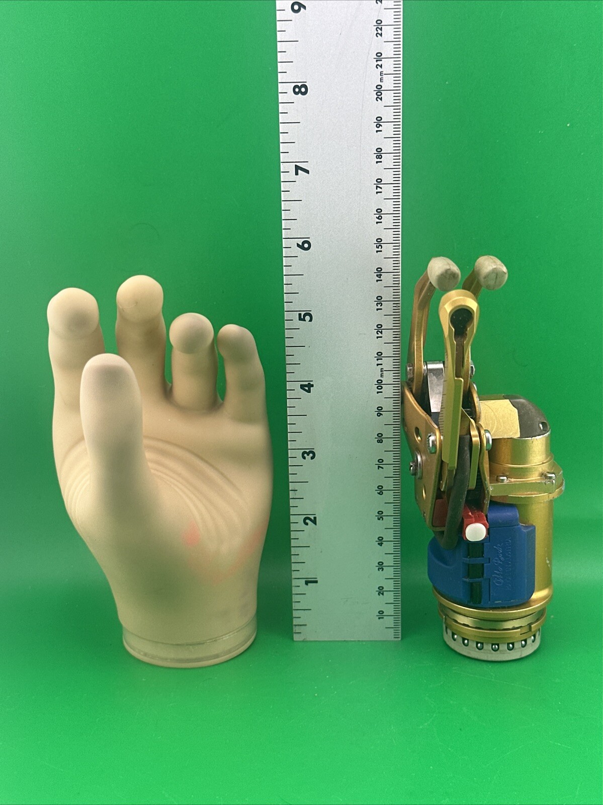 Ottobock Otto Bock SensorHand Speed Myoelectric Prosthetic Hand Left PARTS ONLY