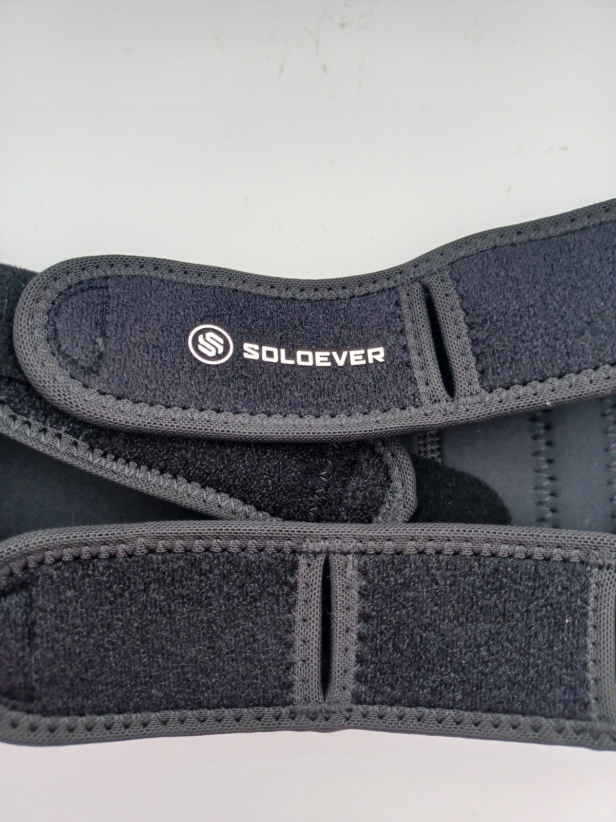 SOLOEVER Professional Knee Brace Adjustable Support Strap Compression Wrap Pain