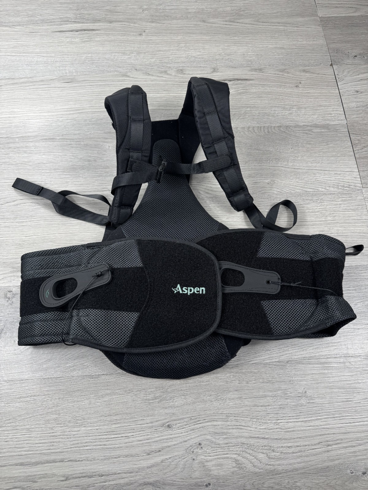 Aspen Horizon 456 TLSO One Size Adjustable Back Brace Black