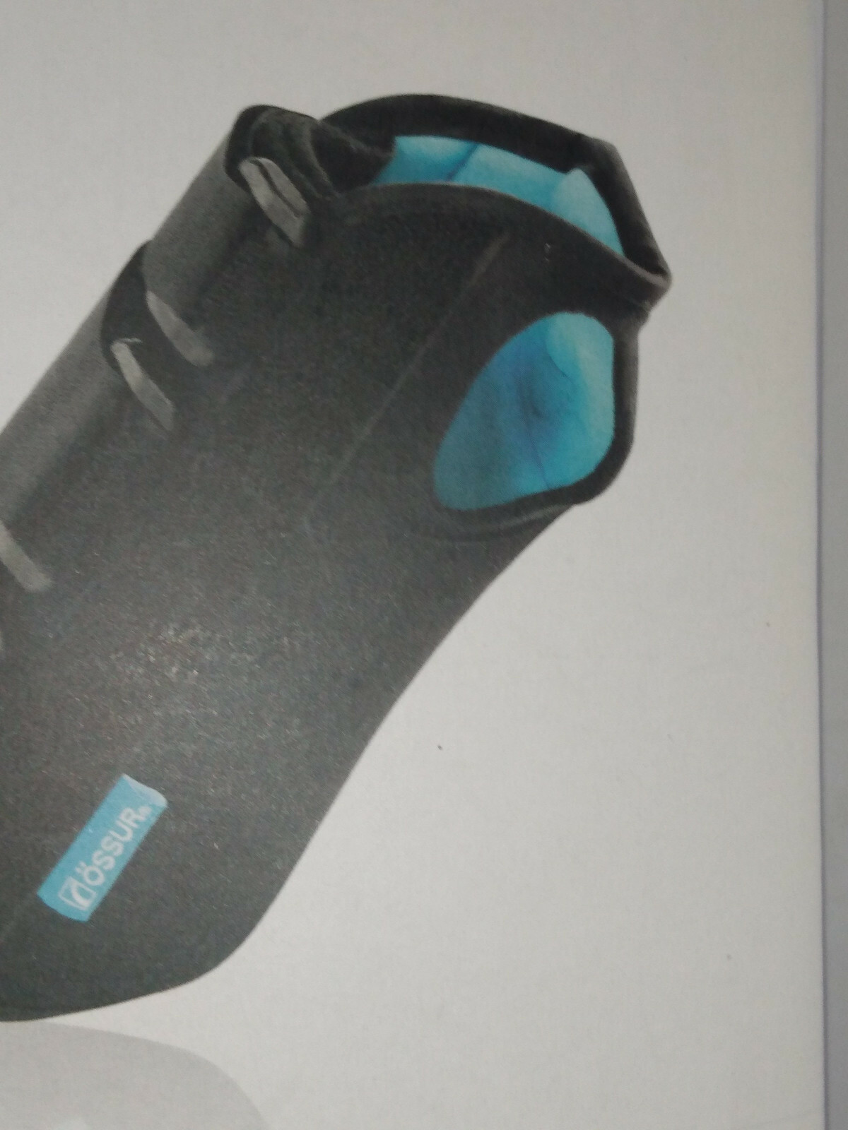 OSSUR FORMFIT WRIST BRACE UNIVERSAL