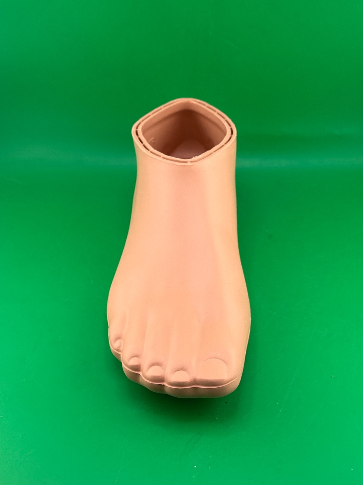 Ossur FSL size 28 prosthetic footshell foot shell. Right shell. Excellent cond