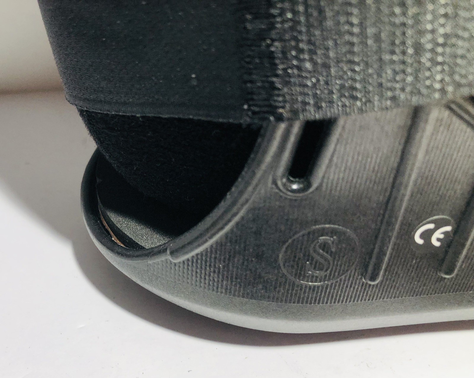 Smith & Nephew Ankle Walker Brace Black Walking Boot Size Small New