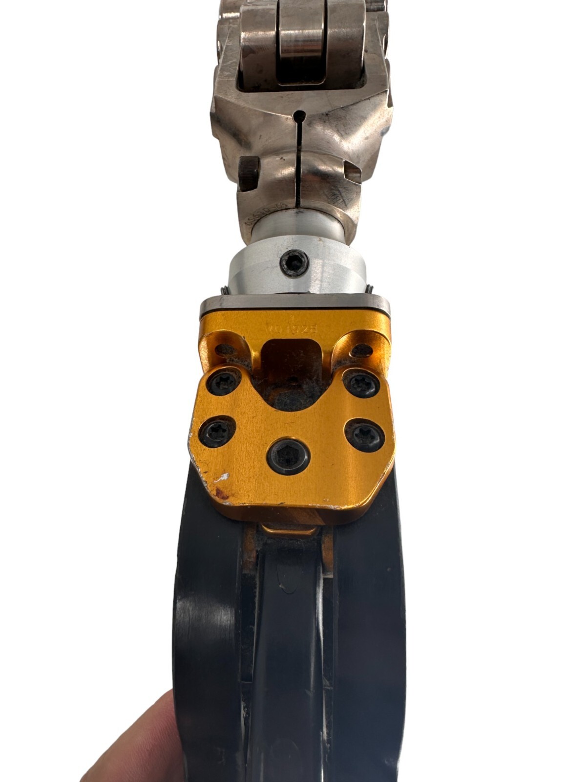 Soleus prosthetic foot Pneumatic Knee