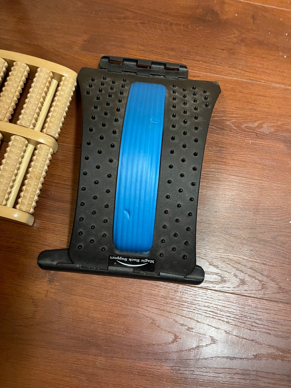 back stretcher lumbar back and 2 foot rollers