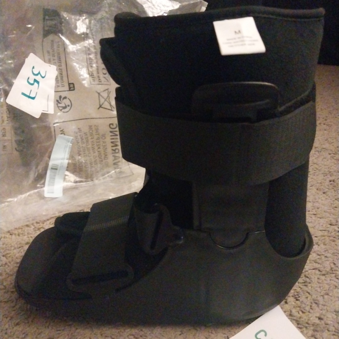United Ortho Aircast Air Cam Walker Medical Walking Boot Medium Black Left Right
