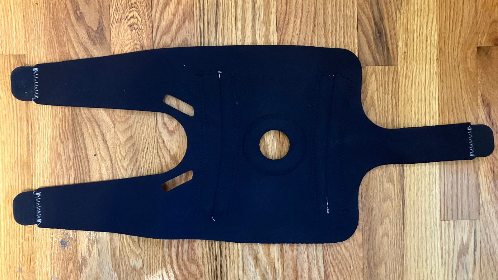 3M Futuro Knee Performance Stabilizer Brace Adjustable Moderate Support 13-17.5”