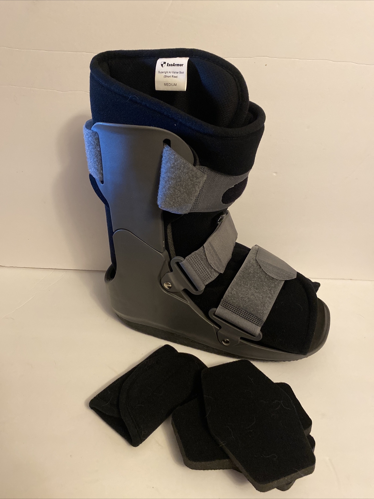 ExoArmor Super light Walking Boot (short Rise) Medium With Instructions New