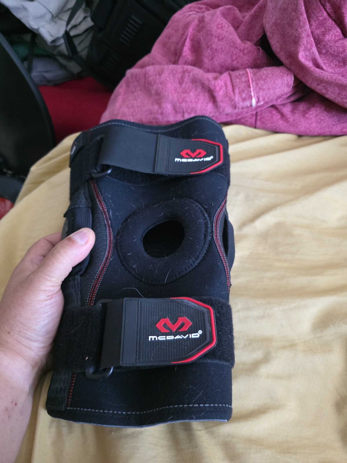 McDavid Hinged Knee Brace With Cross Straps, 429 (Size: X-Large)