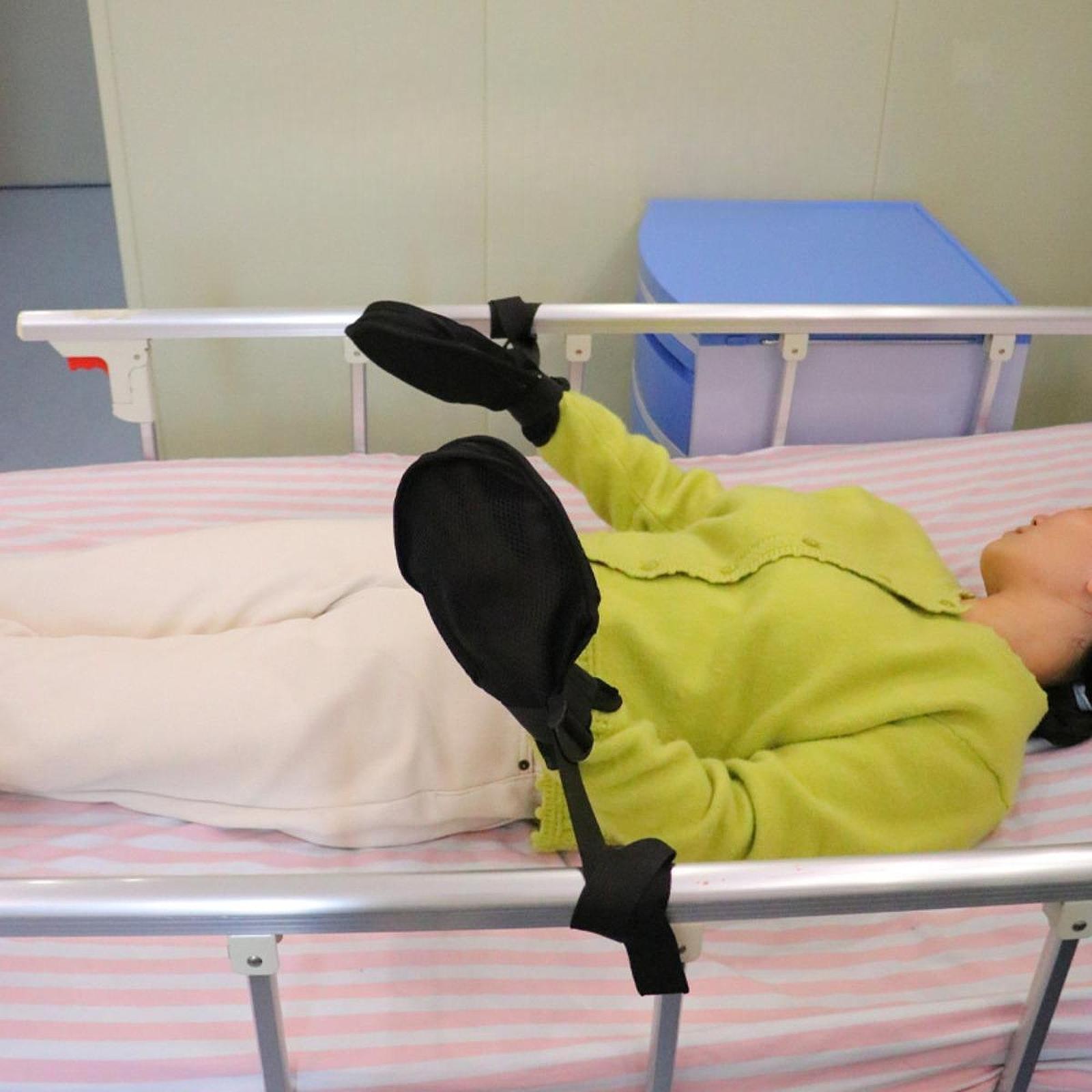 Restraints Gloves Portable Hand Protector Finger Control Gloves for Patients