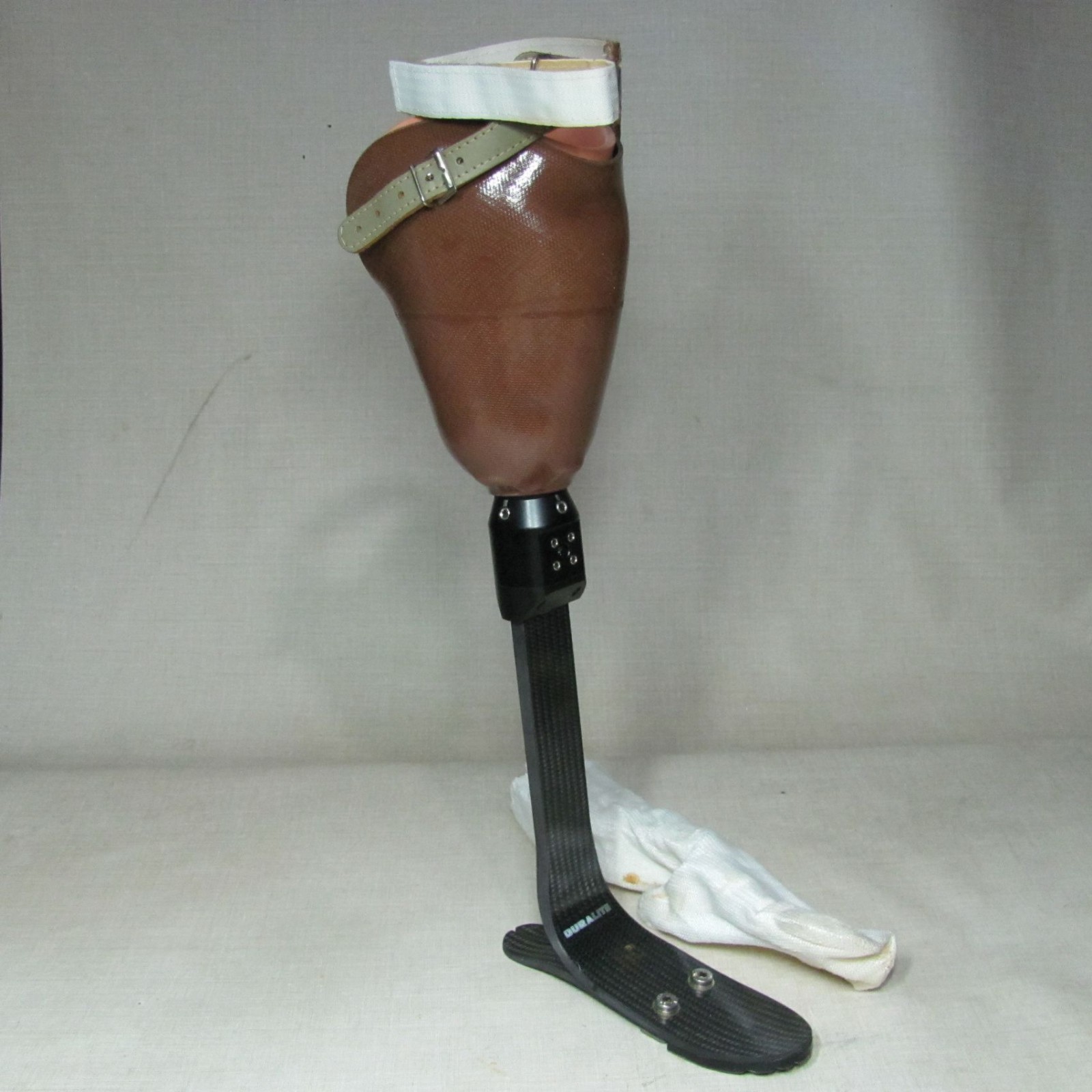 DURALITE WILLOWWOOD CARBON FIBER BELOW-KNEE PROSTHETIC LEFT LEG CAT 4 USA MADE